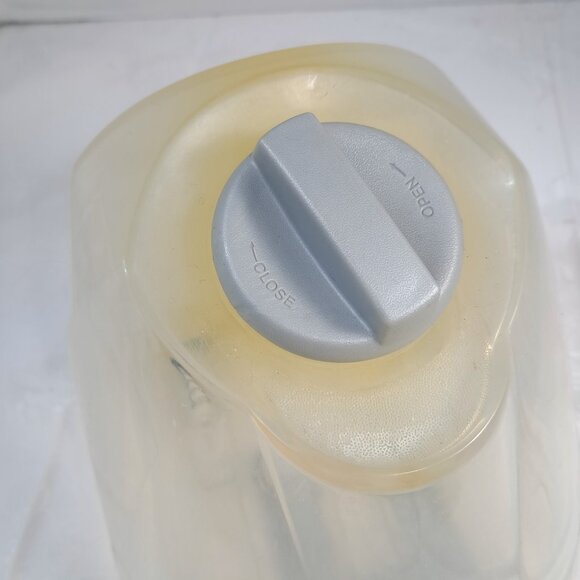 Hoover Floormate floor cleaner FH40010B clean water solution tank 300107037 part - Picture 2 of 8